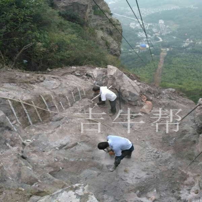 安徽某風(fēng)景區(qū)纜車棧道修建